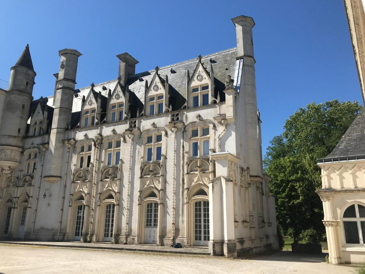 Maison Avec Vue Sur Le Chateau Orleans Exterior photo